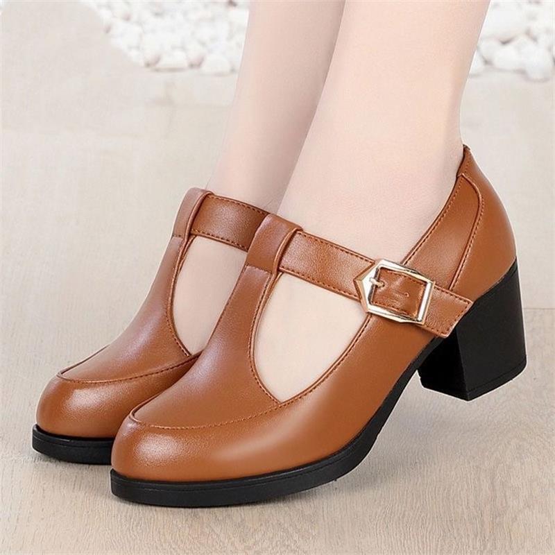 2025 Summer Soft Leather Non-slip Medium Heel T-shaped Buckle Leather Shoes High Heel Round Head Thick Heel Middle-aged Mother Single Shoes Women