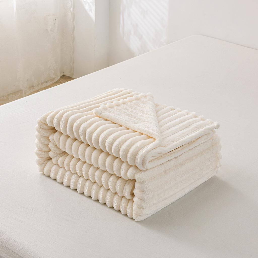 1pc Solid Color Flannel Blanket Soft Warm Throw Blankets for Couch Sofa Office Bed Camping Travel Multi-purpose Gift Blanket