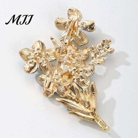 Künstlerisches Bekleidungszubehör Vergissmeinnicht Blume Brosche, Legierung Blaue Blumige Reversnadel, Gedenk Emaille Vintage Stil Brosche Anstecker für Mantel, Kleid, Hüte,