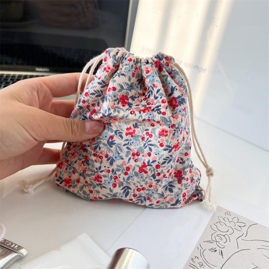 1 buc. Portofel mic drăguț pentru ruj, cosmetic, monede, chei, sac de depozitare cu șnur, geantă tote pentru bijuterii pentru femei, săculeț cu șnur, organizator de genți cu șnur