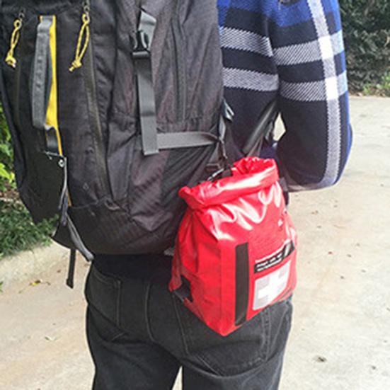 Borsa di Primo Soccorso d'Emergenza 5L Impermeabile Grande Capacità Portatile Zaino da Viaggio Campeggio Escursionismo Zaino da Trekking Arrotolabile Organizer per Essentials di Primo Soccorso Custodia di Stoccaggio