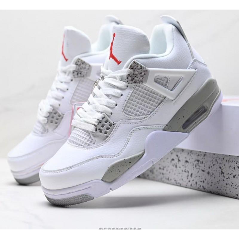 Men Women Basketball Shoes Mid-Top Retro Sport Sneakers Breathable Wear-Resistant Cushioned Casual Training Footwear