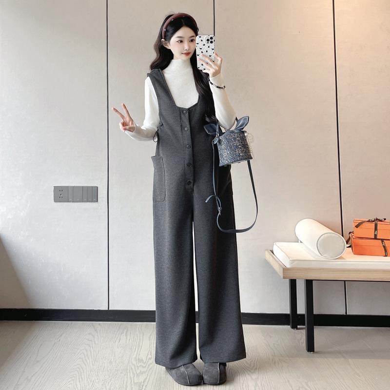2025 New High-End Maternity Cashmere Overalls: Velvet-Lined, Thickened for Autumn/Winter, Age-Reducing Style M