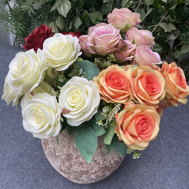 Durable Artificial Rose Bouquet For Event Photography And Home Interior Design