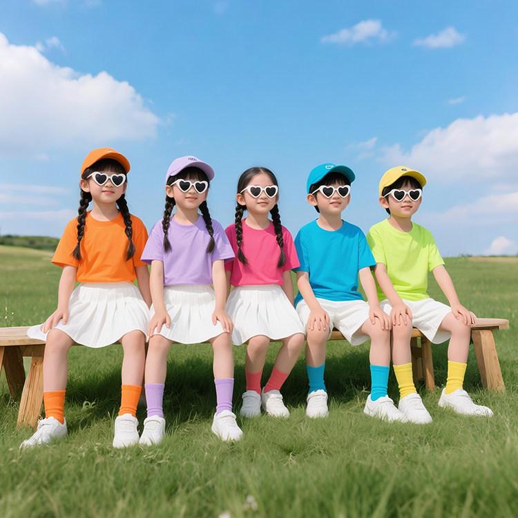 Colorful Children's Short Sleeve T-shirt Set for Kindergarten Sports and June 1st Performances.