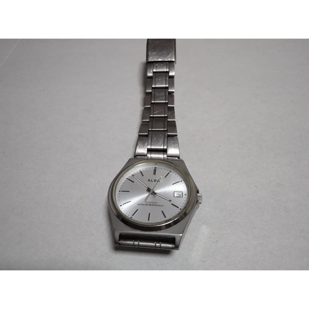ALBA Silver Analog Watch TiTANUM