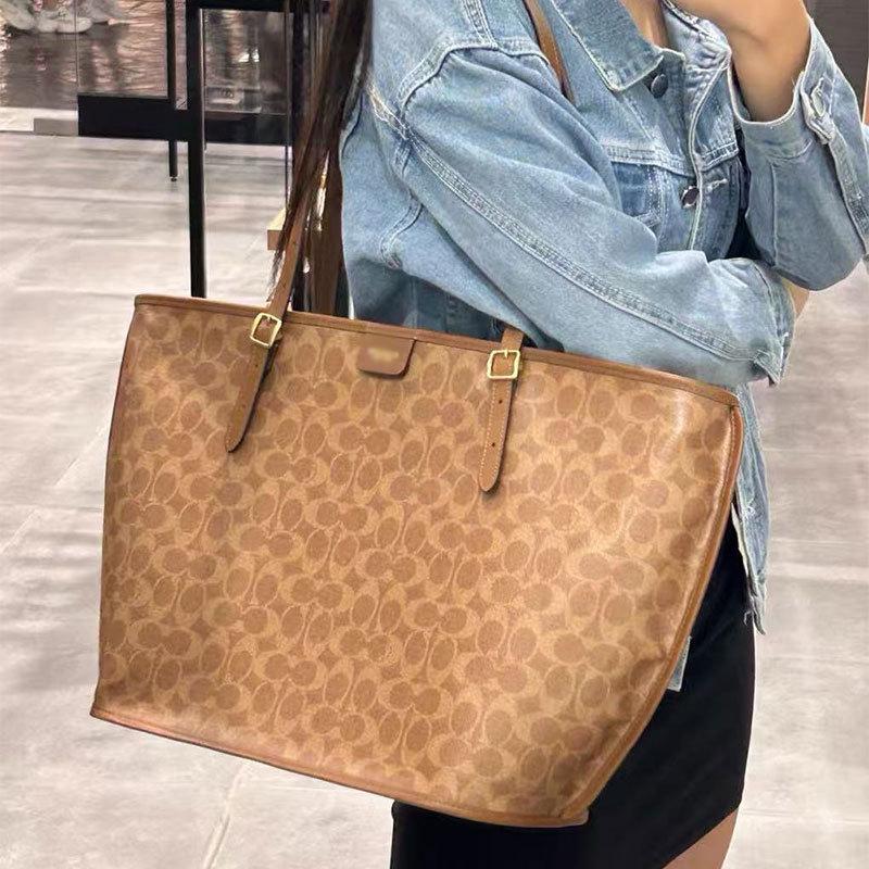 C's Vintage Floral Taxi 36 Duża Torba Tote - Na Ramię, Przez Ramię i Zakupowa