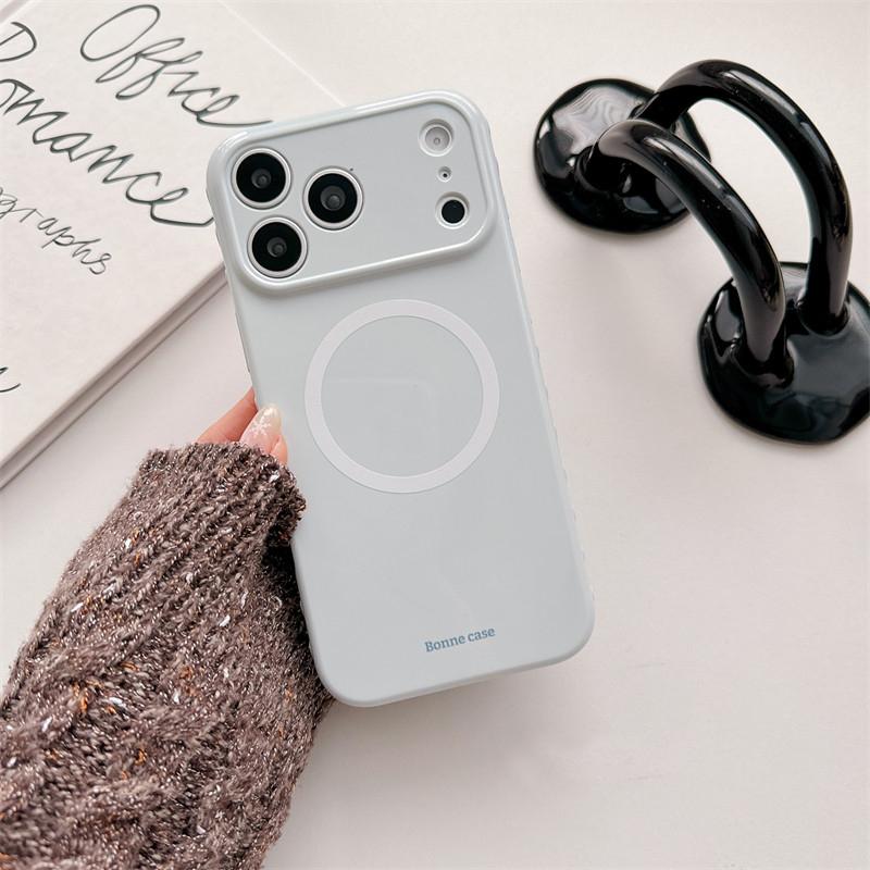 Candy Color Fold Love Heart Bracket Magnetic Case For iPhone 17 16 15 14 13 Pro Max Phone Back Cover Compatible with MagSafe