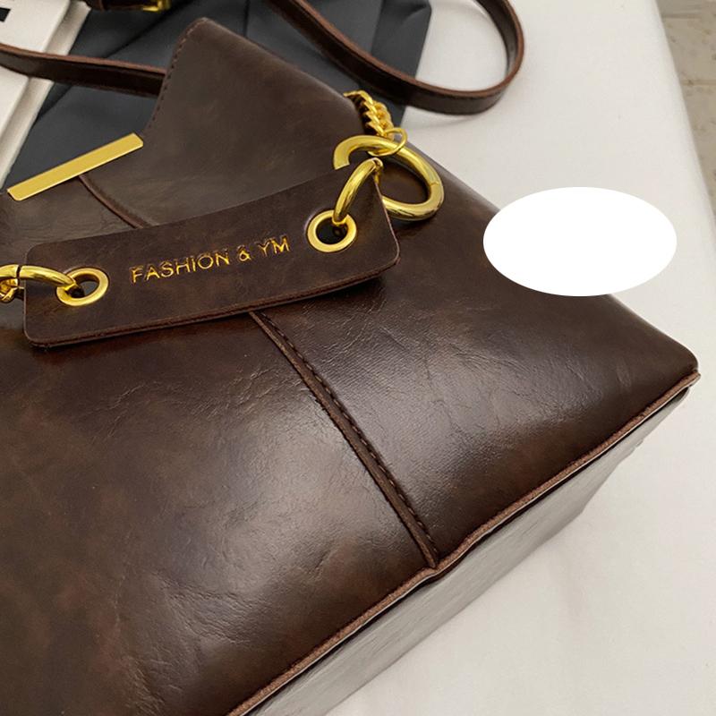 Mode Kvinnor Läder Handväska Dam 2025 Lyxig Designer High-end Textur All-match Crossbody Axelväska Retro Pendlar Messenger Bag