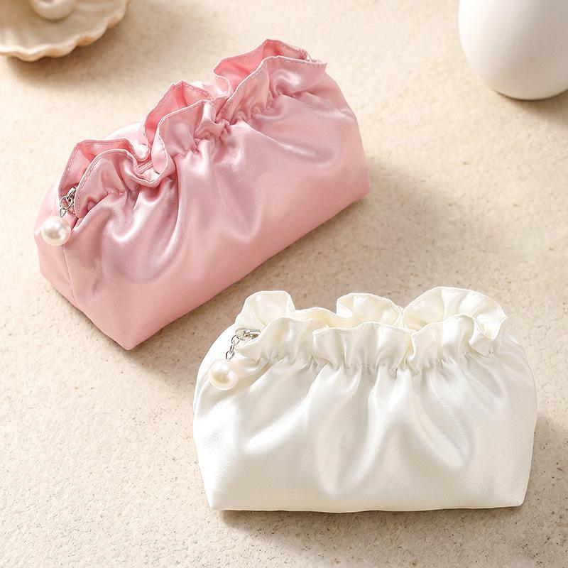 Portable Polyester Makeup Bag Cloud Shape Drawstring Closure Cosmetic Pouch Shiny Surface Large Capacity Travel Organizer Daily