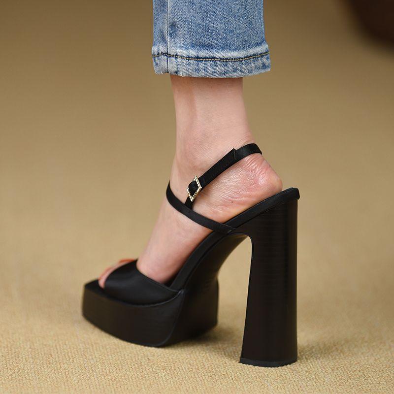 Square head thick heel sandals 2025 summer new niche high heels waterproof table with black platform women's shoes