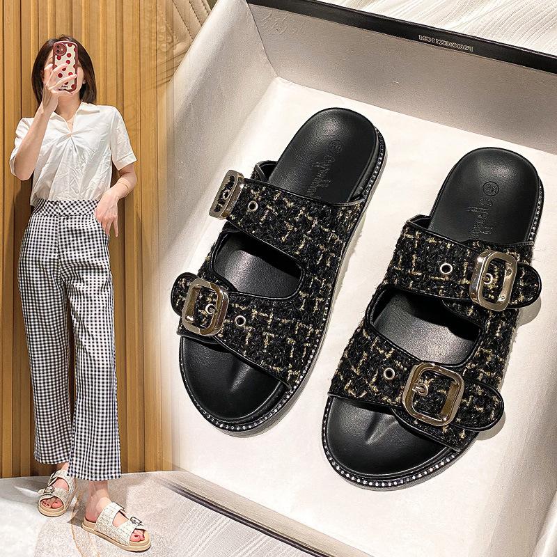 

Xiaoxiangfeng slippers women s summer outer wear New Year s fashion cool slippers muffin thick-soled flat beach shoes 33 чёрный