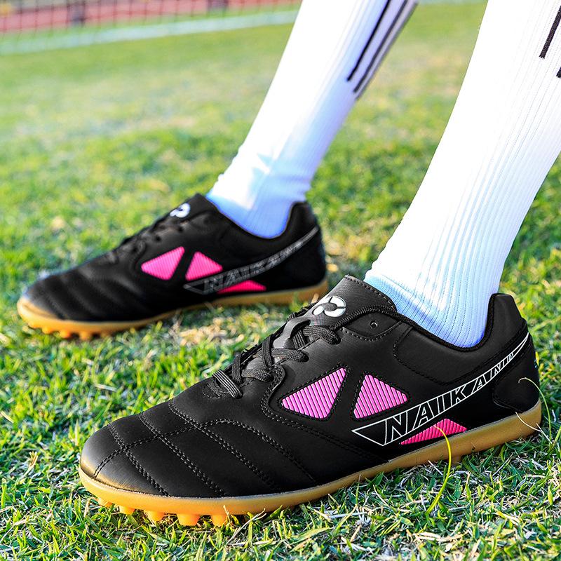 2024 New Boys' Football Cleats - Ages 6 to 40, Youth Training, Durable Design