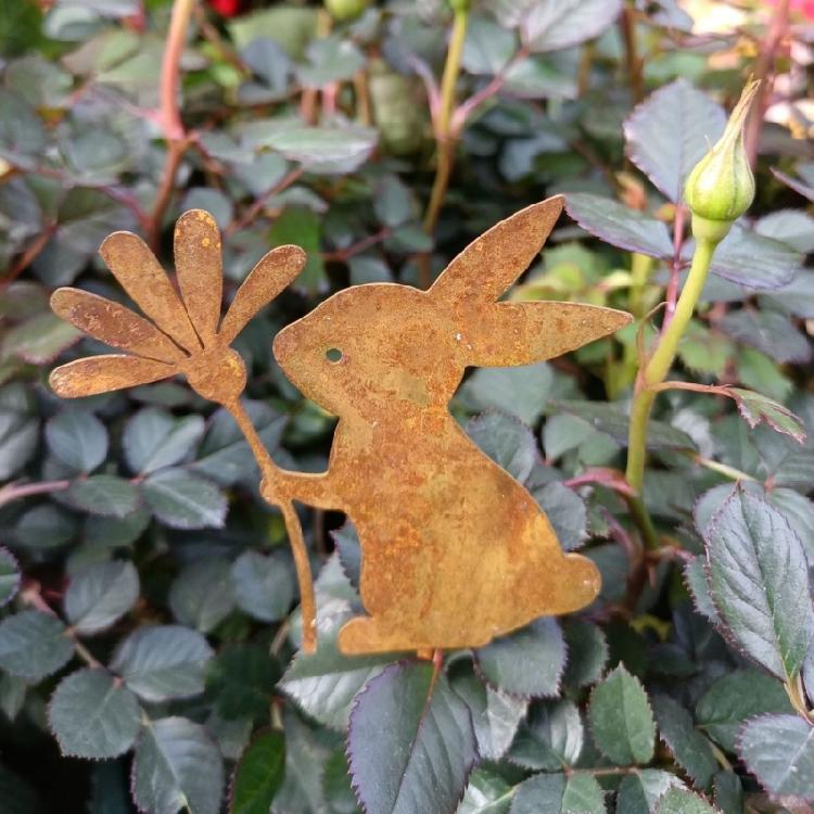 Animal Rabbit Decors Iron Decorative Rabbit Stakes Creative Animal Statues Stake