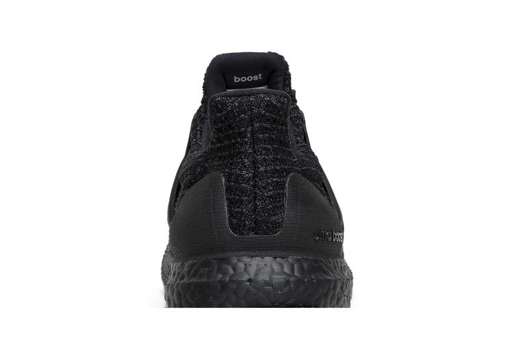 adidas Ultra Boost 4.0 Cage in Nabuk Nero Triplo