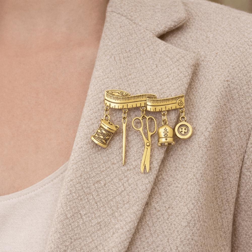 DIY Tailor Tools Brooch Vintage Metal Corsage Ornament Unique Sewing Supplies Brooch  Daily Wear