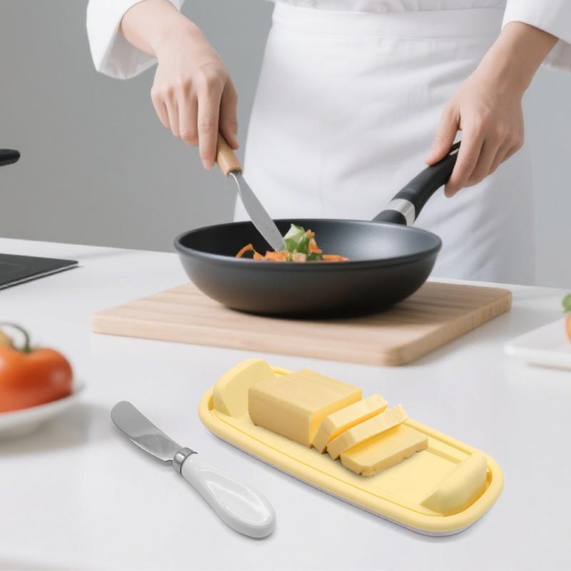 

Масленка с крышкой Контейнер для масла с ножом для масла Масленка для столешницы Пластиковые масленки с силиконовым дном 1pc