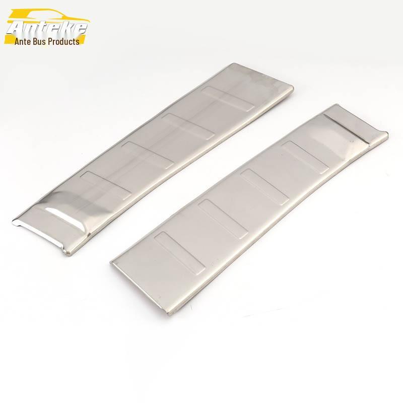 Outlander Rear Bumper Stainless Steel Tailgate Protection Strip and Decorative Sticker Accessories