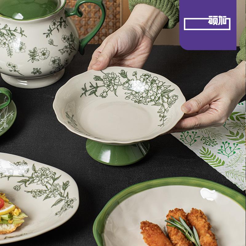 SOLECASA Porcelain Round Dinnerware Set, Green Design Floral, Plates Bowls Mugs Dishes, Premium Quality Ceramic Tableware