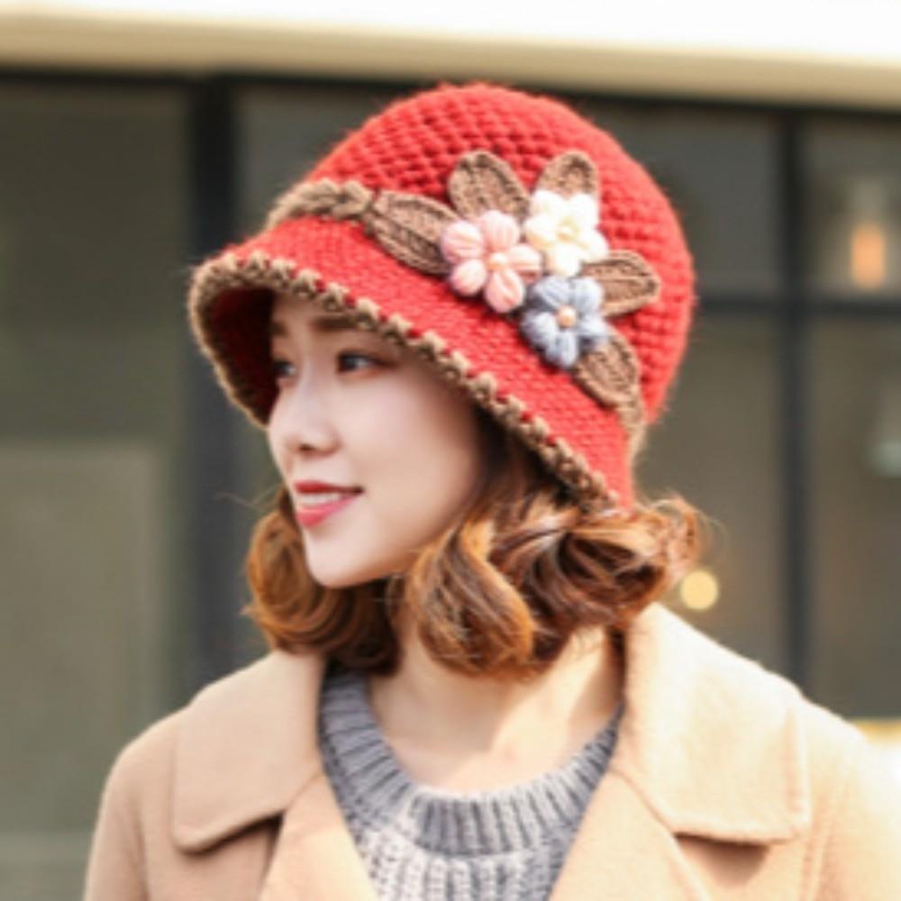 Plush Knitted Bucket Hat Warm Floral Crochet Hat Fashionable Yarn Cloche Hat Winter