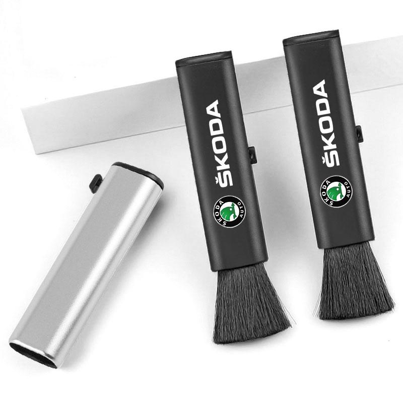 Car Air Conditioner Outlet Clean Brush Dust Remover Accessories For Skoda Octavia MK2 MK3 2 3 A7 Fabia Karoq Kodiaq Superb Rapid Kamiq