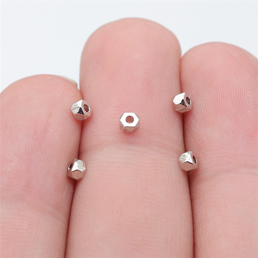 

Аксесуари Деталі Маленькі Тороїдальні Роздільні Намистини Мінімалістичні Ювелірні Компоненти ZA047 A17-100pcs-3x3mm