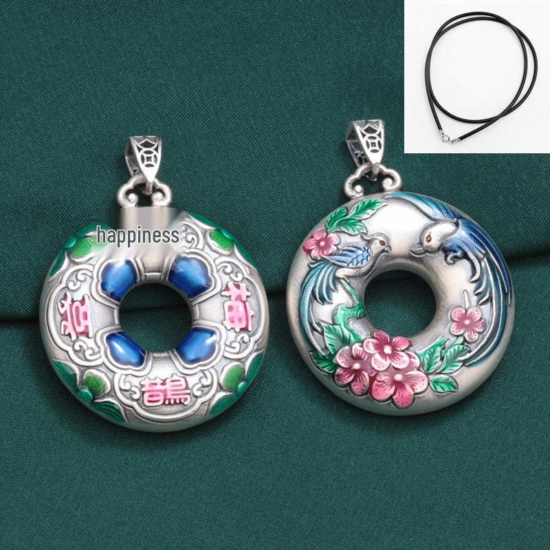 925 Sterling Silver Magpie on Plum Blossom Retro Round Pendant