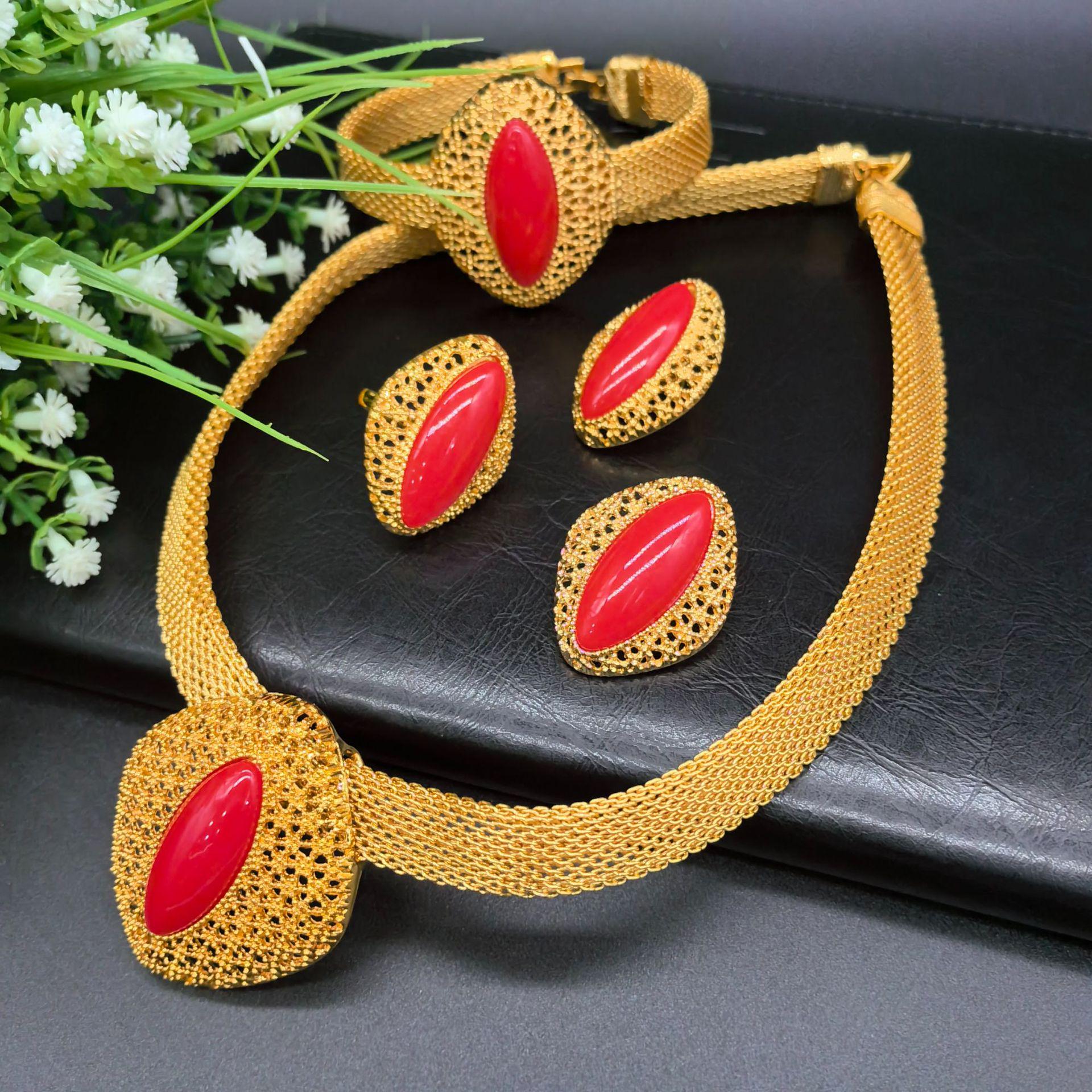 

Dubai Bride 24K Gold Multi-Color Mesh Chain Resin Jewelry Set for Indian & African Weddings 24k Gold Plated червоний