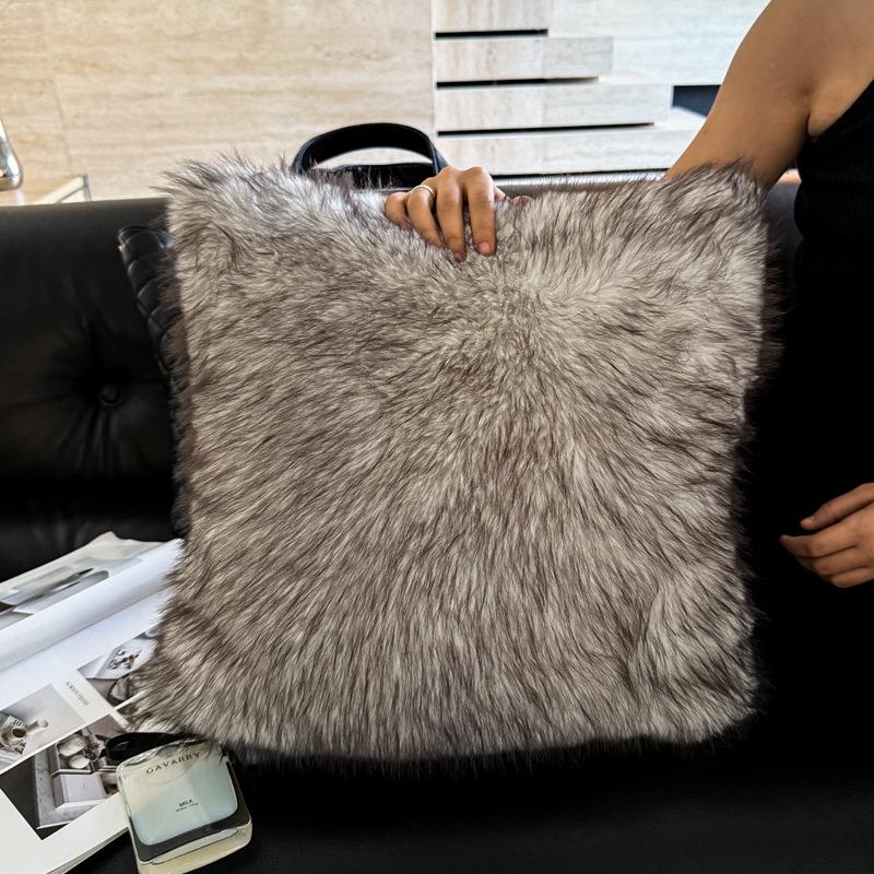 Luxury Faux Fox Fur Blanket: Thick, Warm Raschel Cover for Autumn/Winter, Perfect for Sofa or Air Conditioning Use.