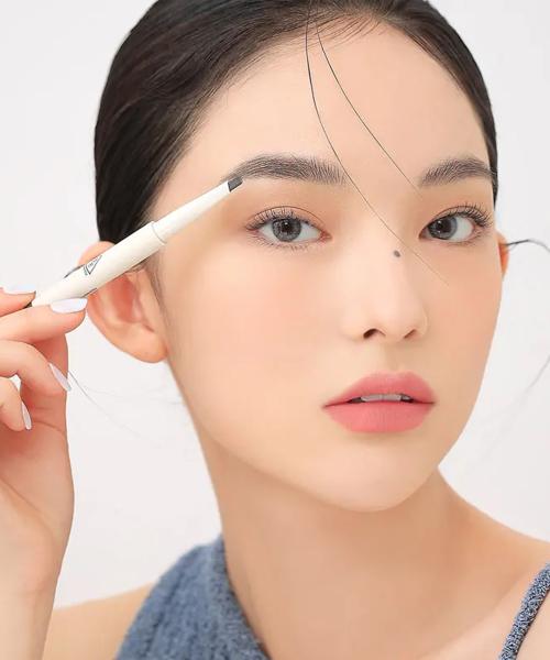 

3ce Easy Brow Designing Pencil BROWNIE BROWN