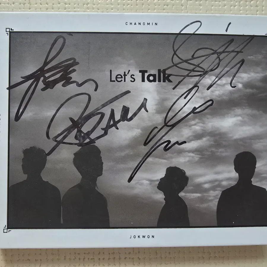 

Это книга автографов «Давайте поговорим в 2 часа ночи»