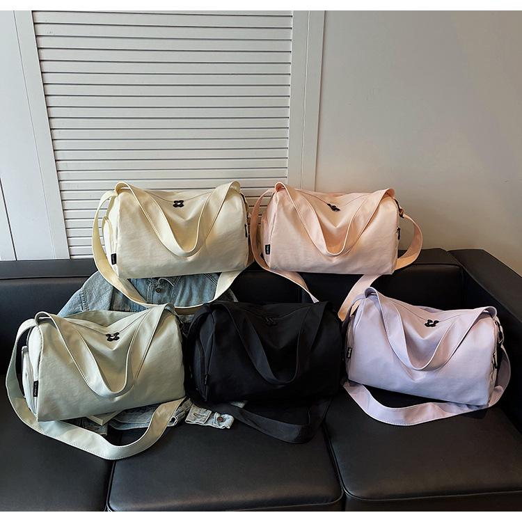 Women's Large Capacity Travel & Yoga Bag with Wet/Dry Separation and Shoe Compartment, Attachable To Trolley Case.