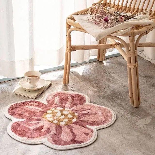 Washable Non-Slip Cartoon Flower Carpet for Bathroom, Living Room, or Balcony