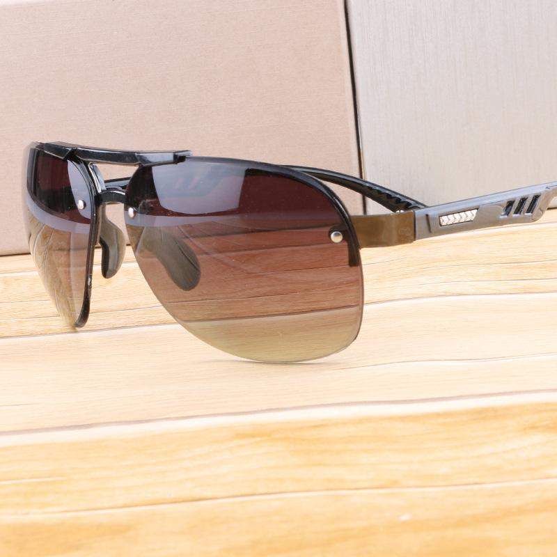 Occhiali da Sole Classici con Lenti Sfumate Uomo Donna Lusso Guida Pilota Occhiali da Sole Moda Senza Montatura Occhiali da Sole Femminili Maschili Occhiali UV400