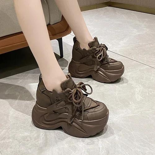 

Мода 2024 Зимние Теплые Мягкие Кожаные Кроссовки Женские Спортивные Туфли На Высокой Платформе На Шнуровке 10 СМ Каблуки Меховые Зимние Туфли Женские 37