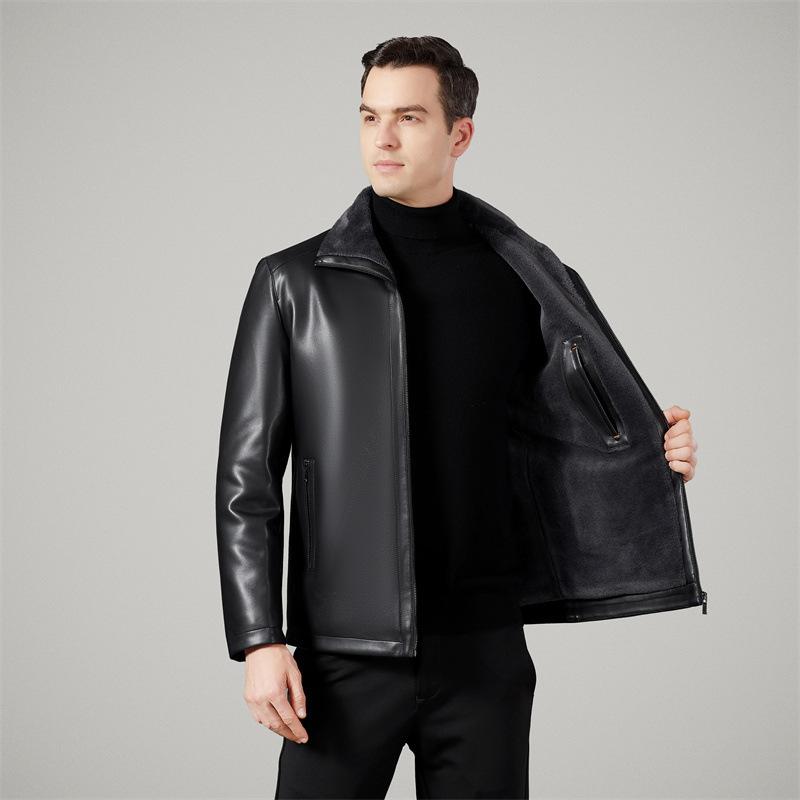 

Fur all-in-one leather jacket men s father s wear thickened genuine leather jacket men s new middle-aged and elderly jacket plus velvet sheepskin 195