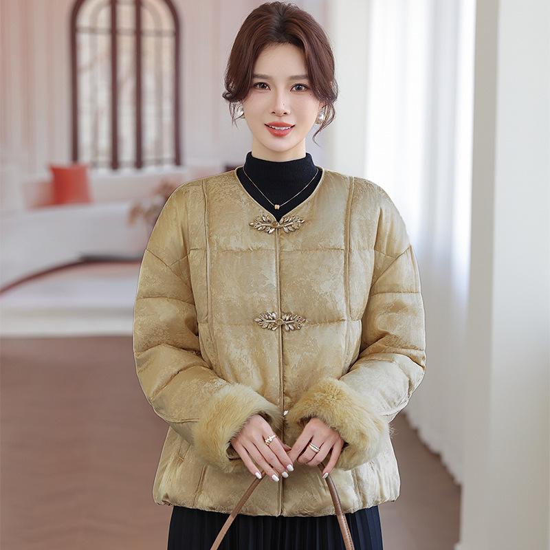 Women's 2025 Winter Jacquard Down Jacket - New Chinese Style, High-End Patchwork, Short, White Duck Down.