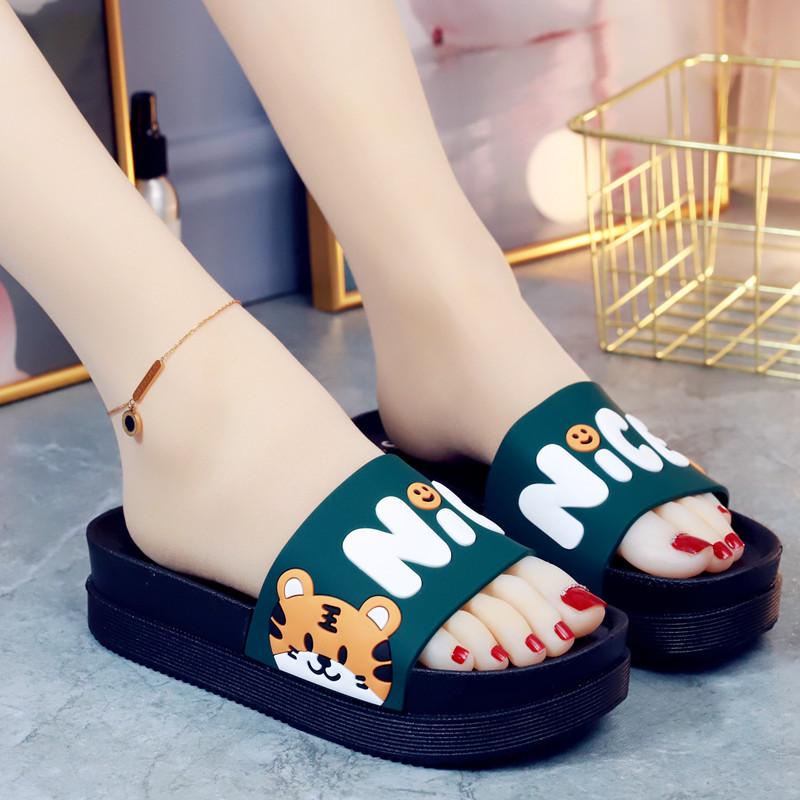 Thick Platform Women Slippers Summer Beach Soft Sole Slide Sandals Cartoon Bear Men Indoor Bathroom Shoes Anti-Slip Flip Flops