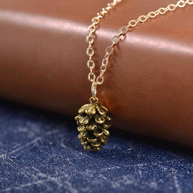 Vintage Frauen süße Tannenzapfen Form Anhänger dünne Kette Halskette Schmuck Geschenk