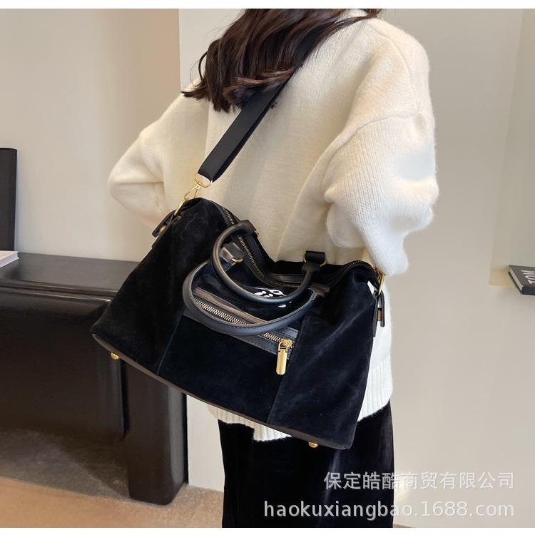 Maillard retro matte commuter bag women's 2025 autumn and winter new trendy retro tote bag large capacity messenger bag