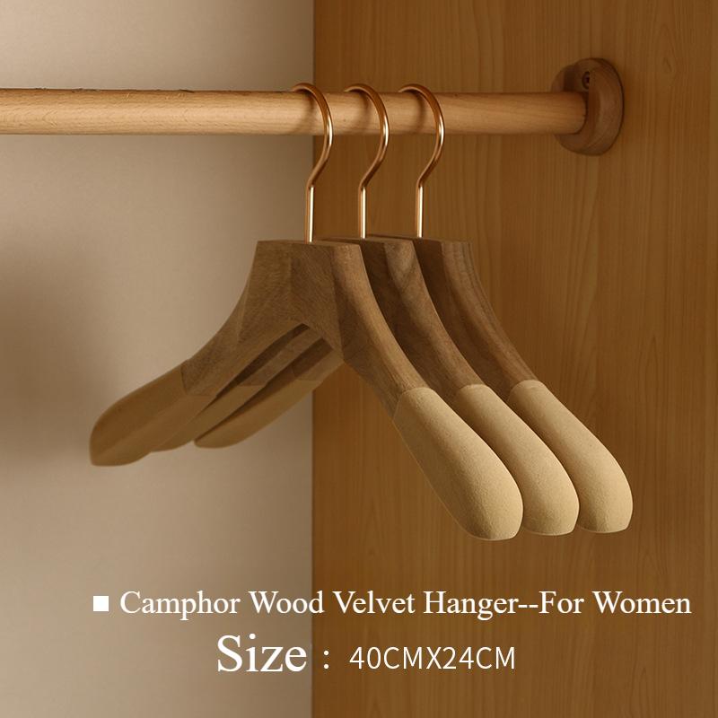 

Деревянная вешалка шириной 4 см, вешалка для одежды из коричного дерева с бархатной перекладиной, вешалки для костюмов с гладкой поверхностью без лака 2PCS