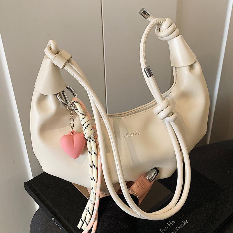 

A Niche Design Casual and Stylish Small Square Bag A Trendy Single-shoulder Crossbody Bag чорний