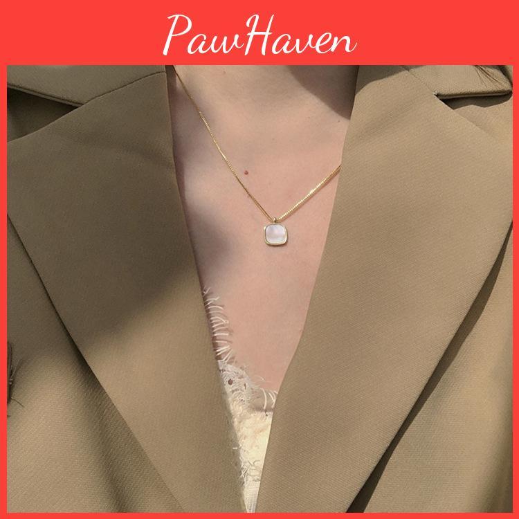 New Square Oil Dropper Necklace Minimalist And Trendy Design White Color Fashionable Pendant For Women