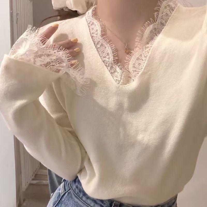 Plus Size German Velvet Slim Fit Long Sleeve Lace Trim T-shirt - Autumn/Winter