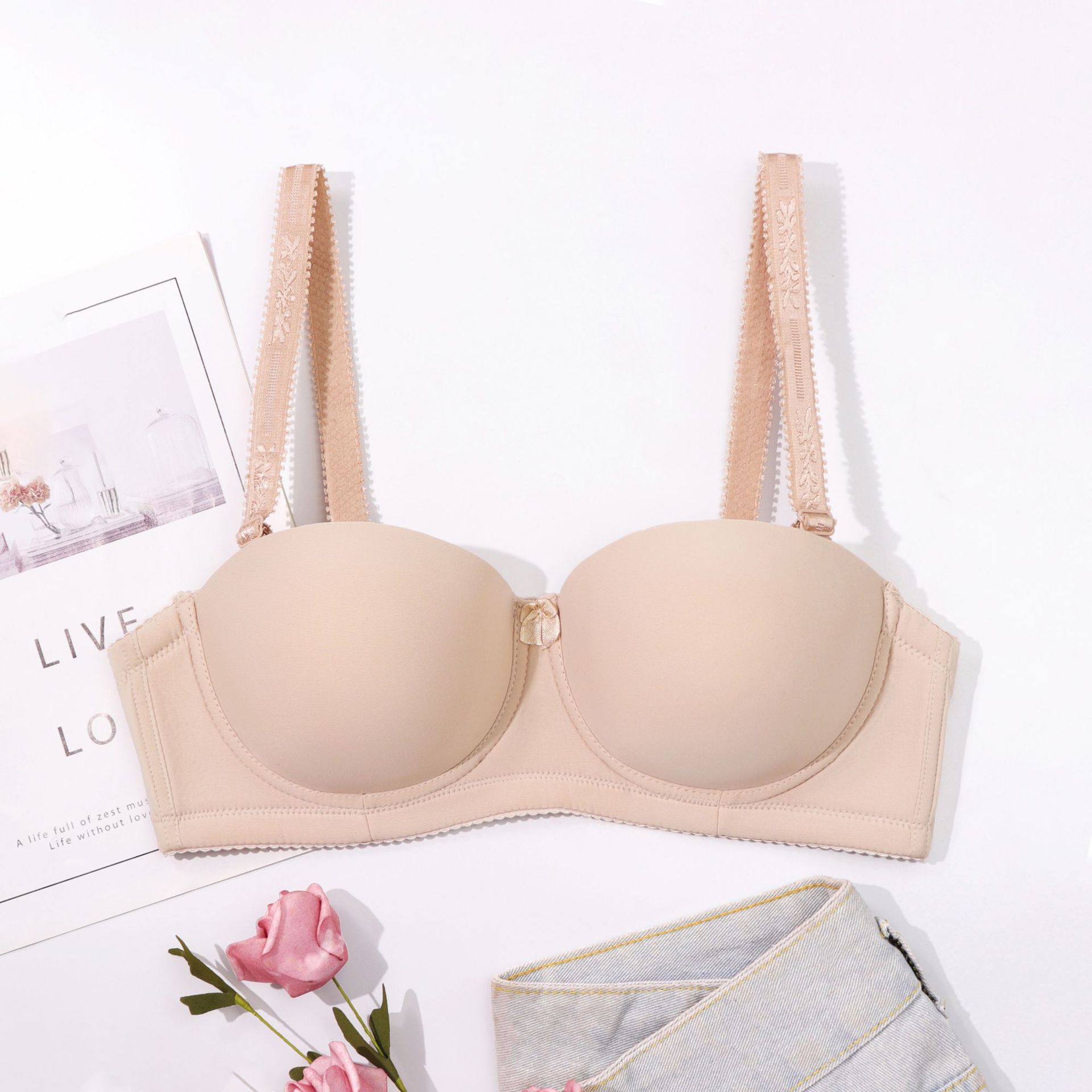 

Модный бюстгальтер с красивой спинкой, глянцевый бюстгальтер большого размера без бретелек, Нескользящее невидимое платье с половиной чашки, нижнее белье 80C бежевый