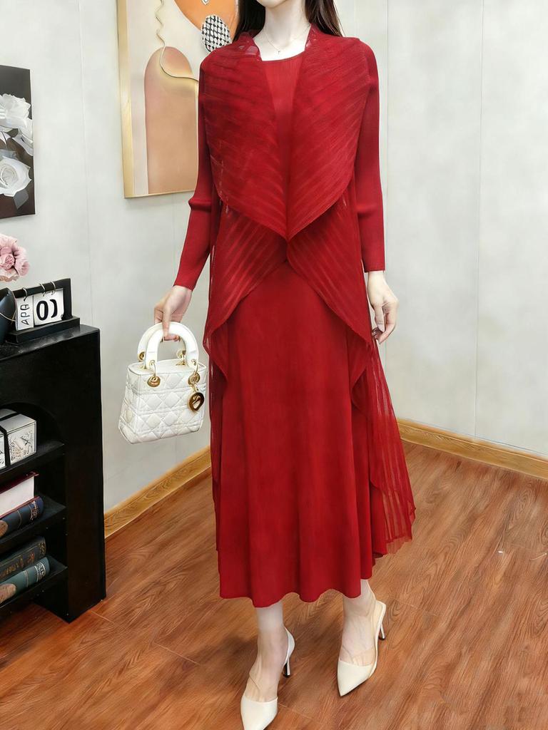 Plus Size Women's High-Quality Textured Two-Piece Look Loose Slimming Solid Color Miyake Long Sleeve Dress