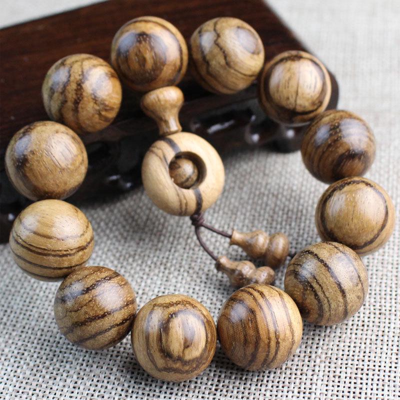 Vietnam Agarwood Bracelet: White Sand Prayer Beads - Unisex Jewelry with Natural Texture, Perfect for Couples