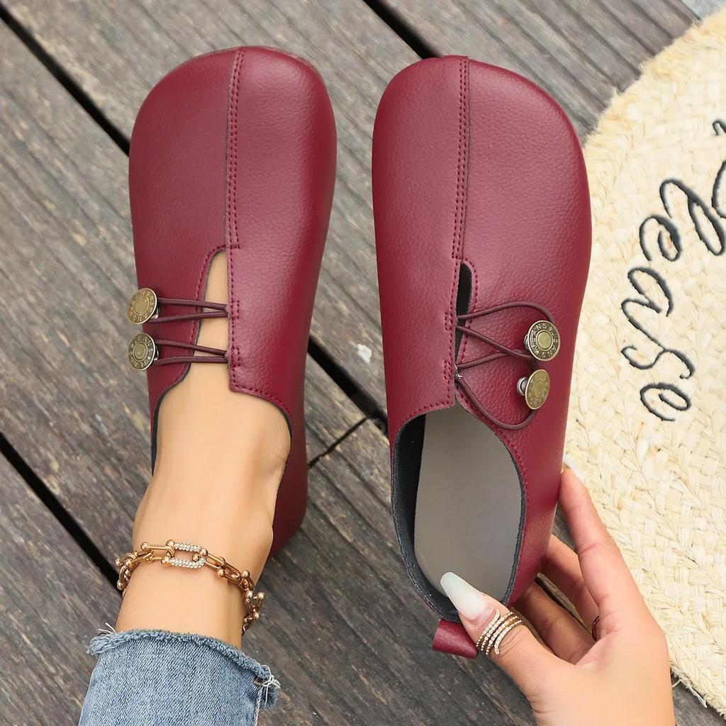 Fashion Soft-soled hollow button shallow single shoes, women's lazy Doudou shoe mother flat-soled small leather shoes