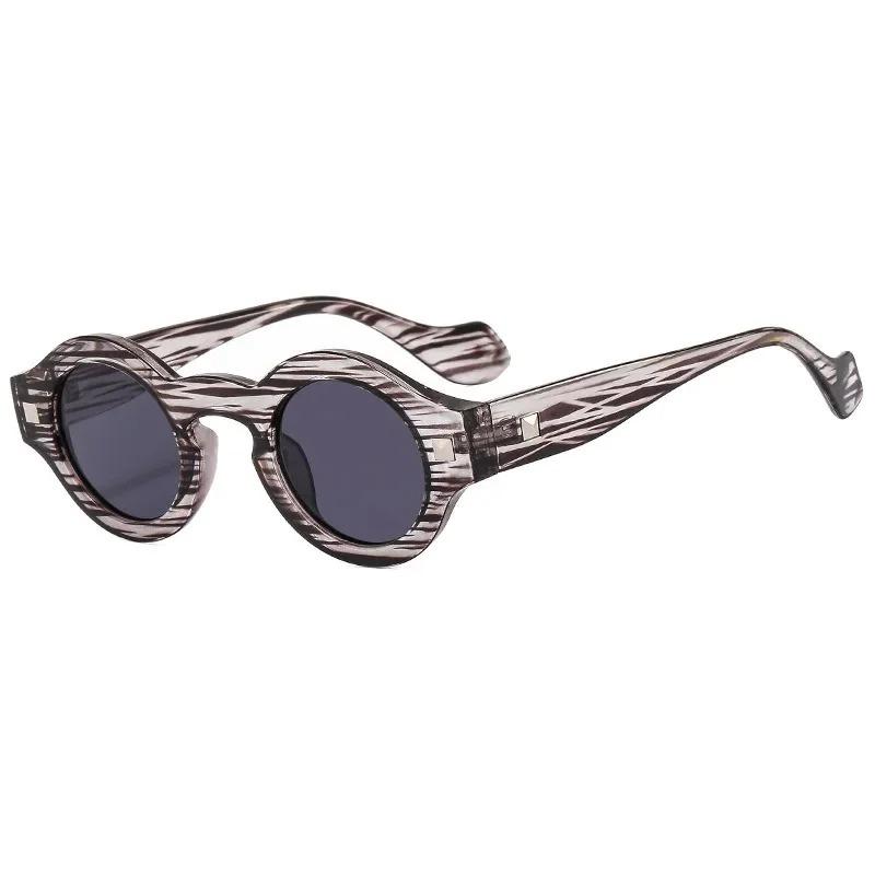Vintage Small Round Sunglasses Women Men Metal Hinge Grey Transparent Shades Outdoor Eyewear Retro Rivet Glasses