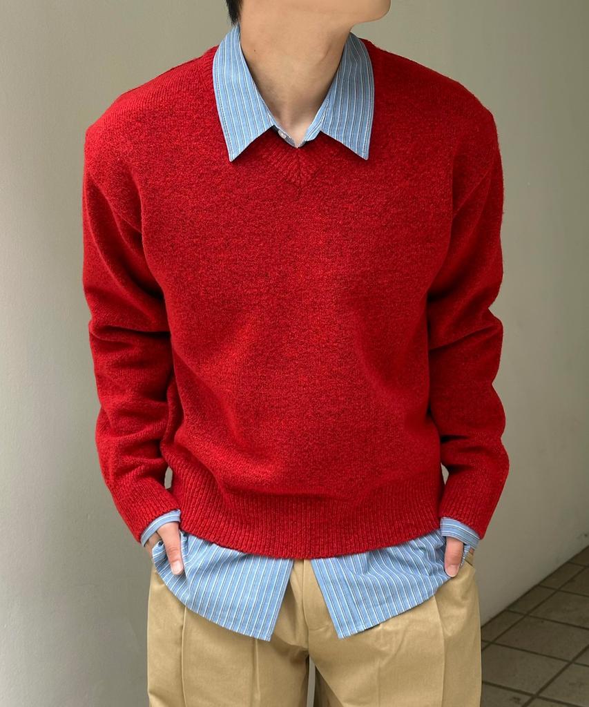 BASEMOMENT Cashmere-Like V-Neck Crop Knit Heathered Red